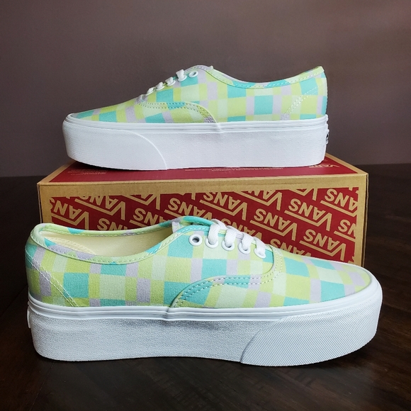 Vans Authentic Stacked Pastel Picnic Mixed Plaid Women 7, Men Size 5.5 - Picture 2 of 10
